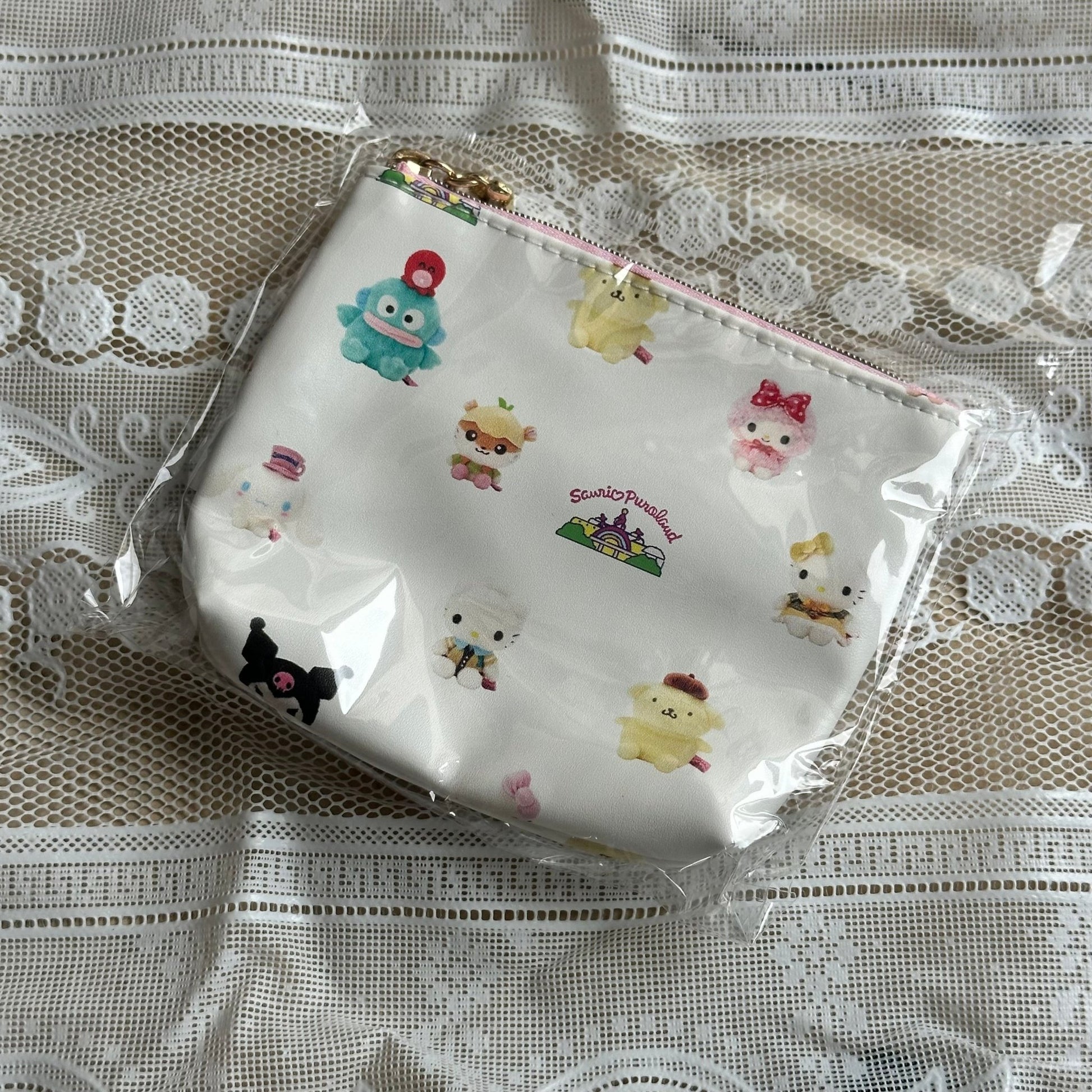 [PINK] “Sanrio Puroland Dolls" Tissue Pouch - Rosey’s Kawaii Shop