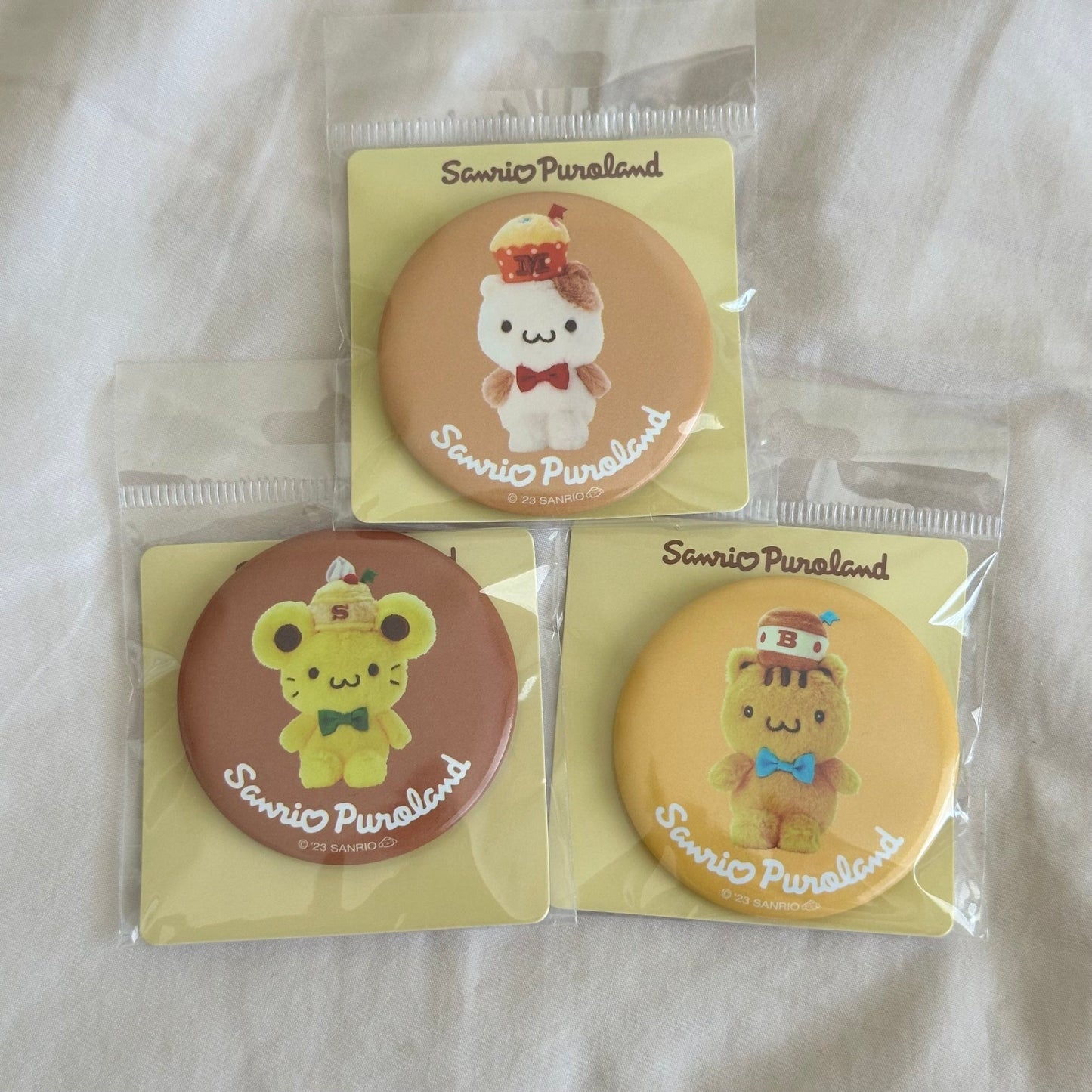 "Pompompurin's Friends" Badge - Rosey’s Kawaii Shop